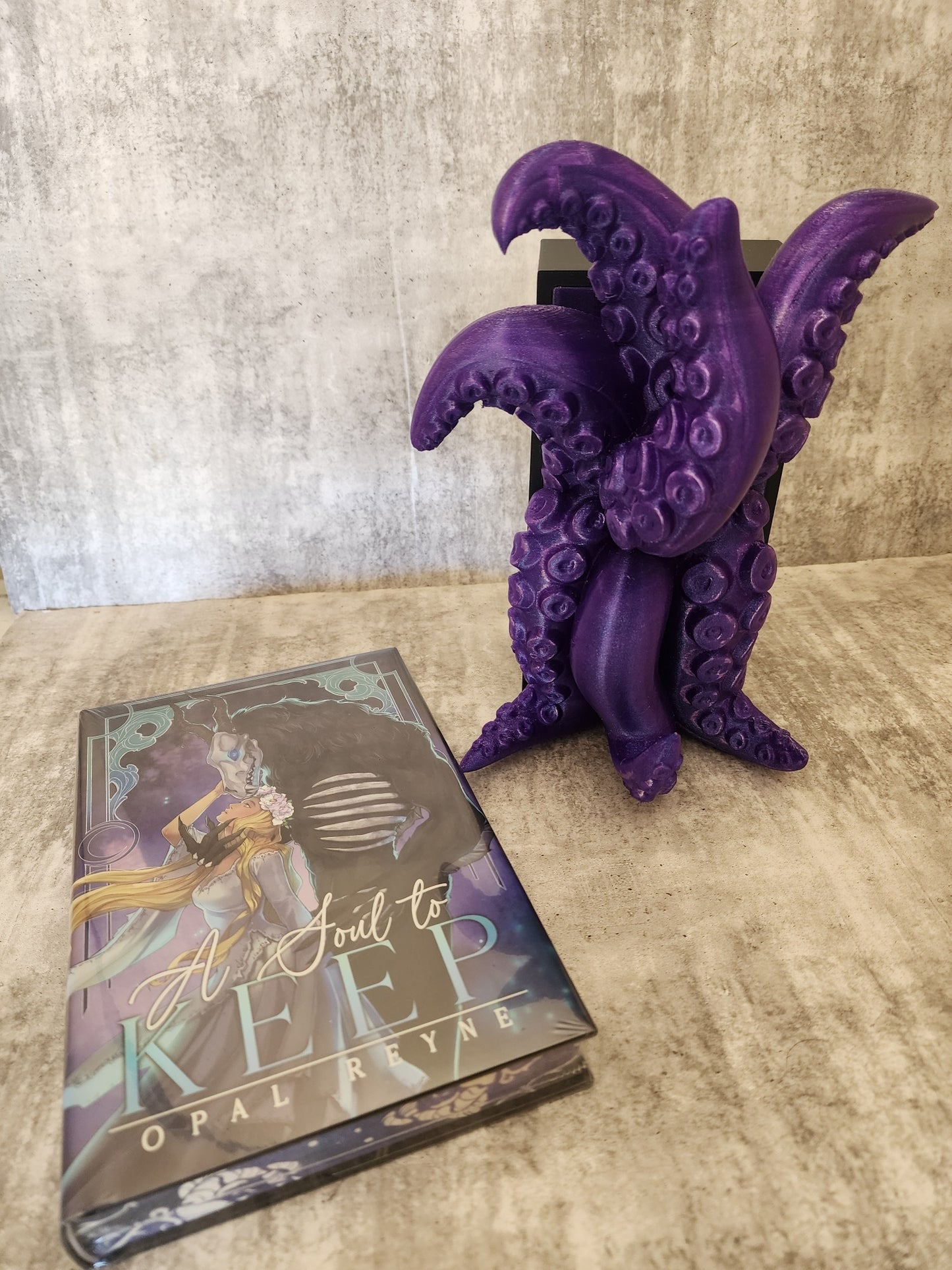 Calling All Monster Romance Lovers! 3D Printed Tentacle Book Nook