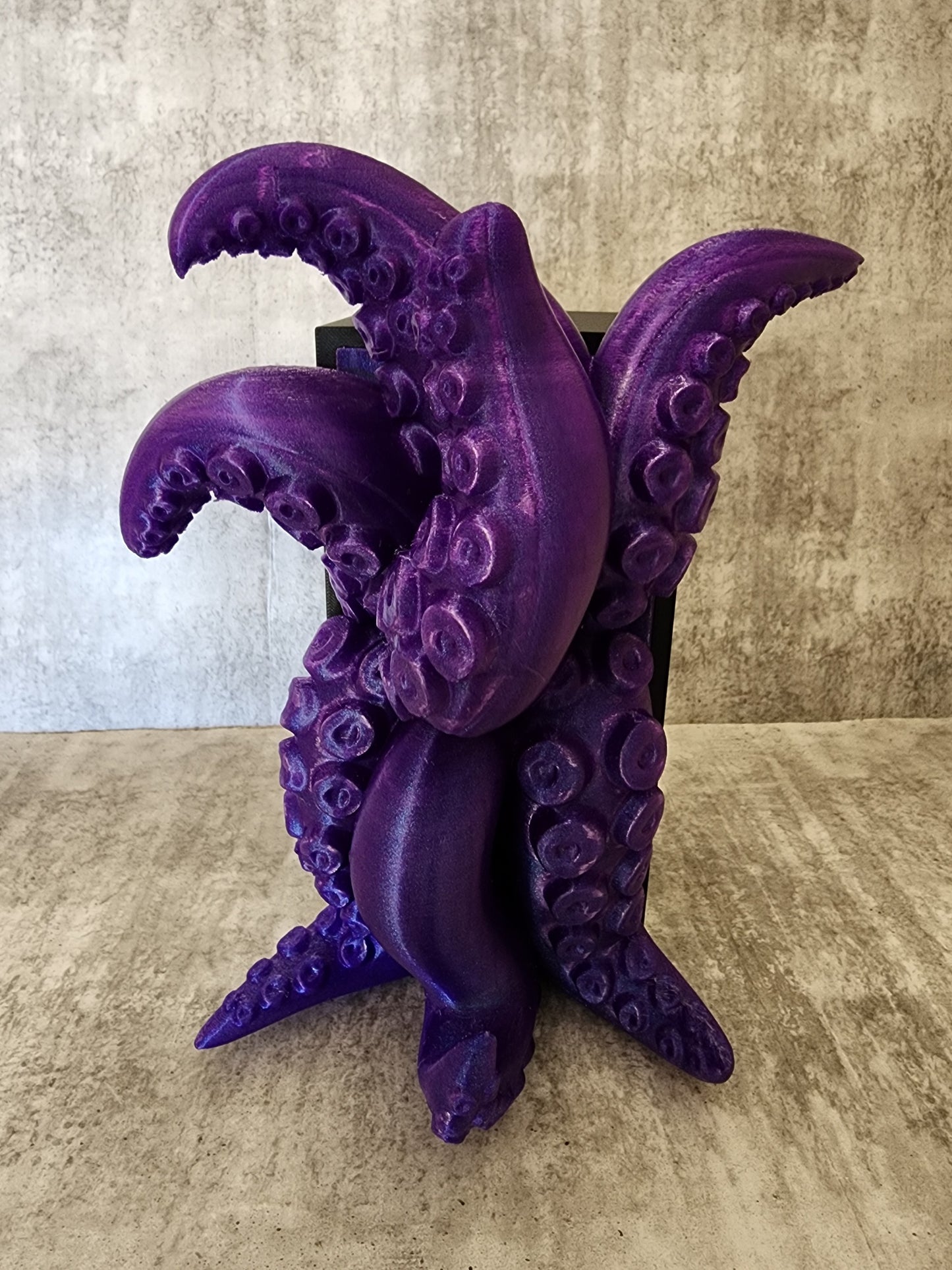 Calling All Monster Romance Lovers! 3D Printed Tentacle Book Nook