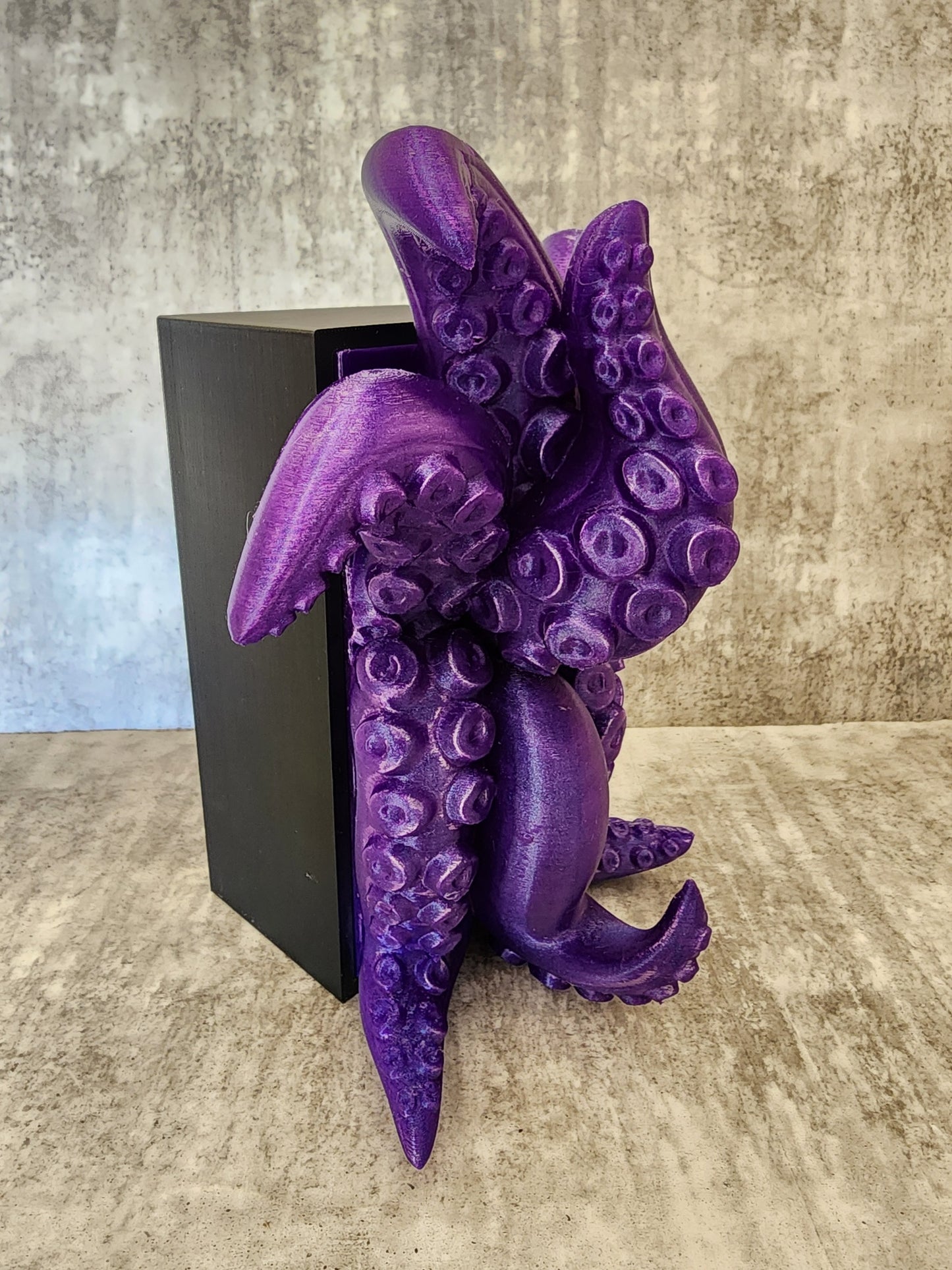 Calling All Monster Romance Lovers! 3D Printed Tentacle Book Nook
