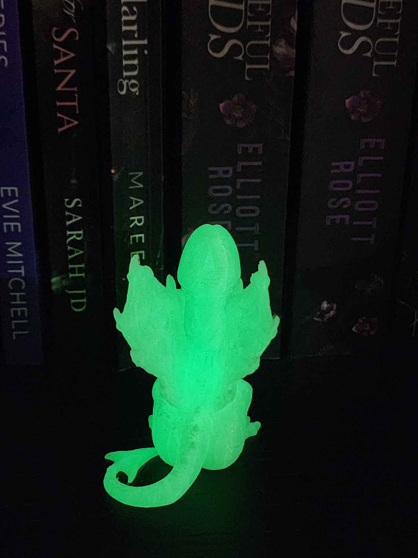 3D Printed Dragon Peen β A legendary ahem "artifact" for the truly devoted smut goblin